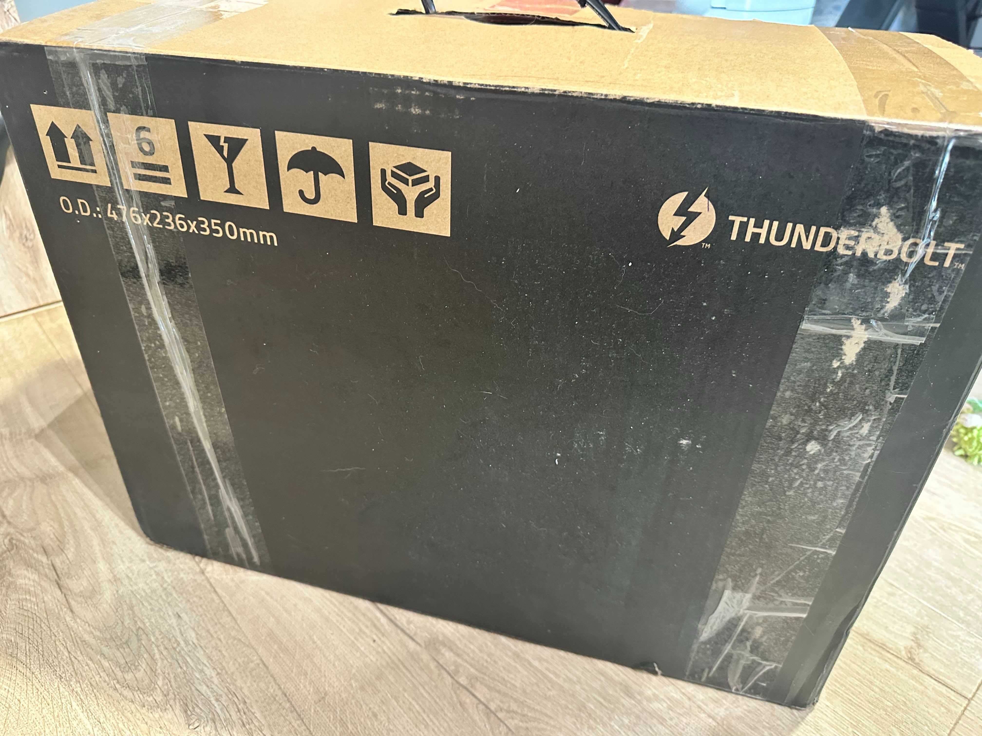 Razer Core X – Zewnętrzna Obudowa eGPU – Thunderbolt 3 – Idealny Stan