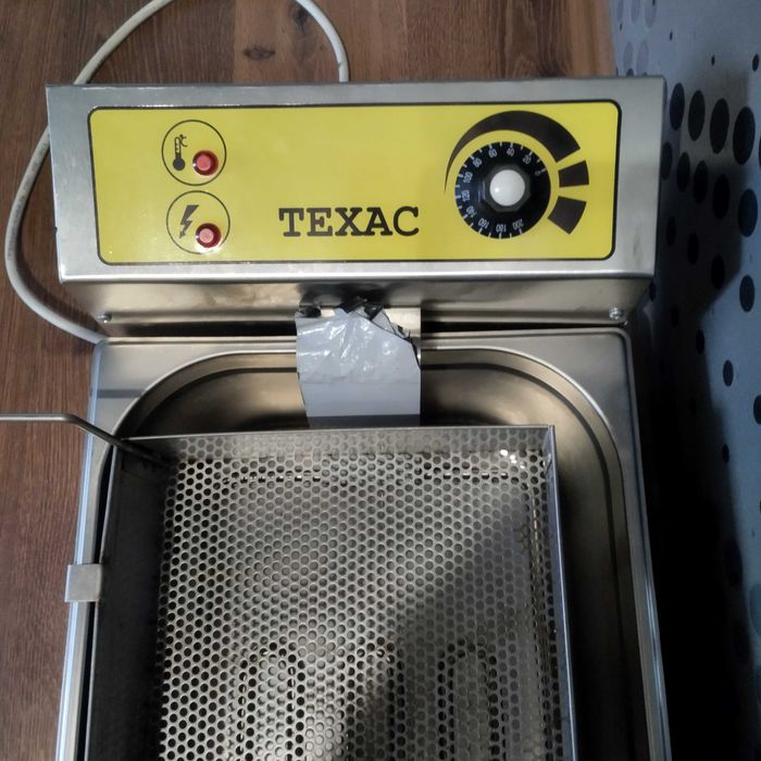 Фритюрница-чебуречница  Техас