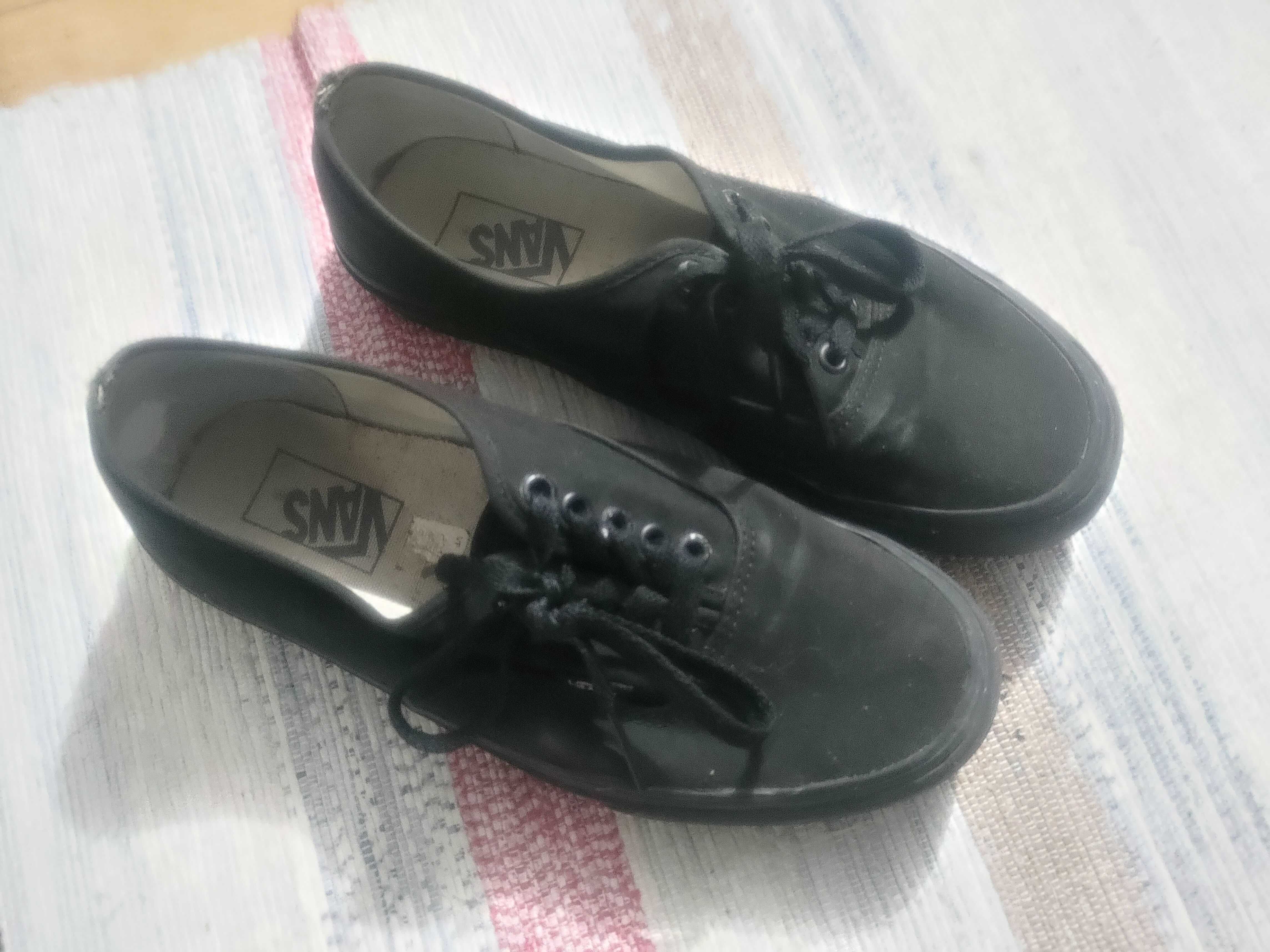 VANS Black/Pretos – Ténis/Sapatilhas Originais – Tamanho: 40