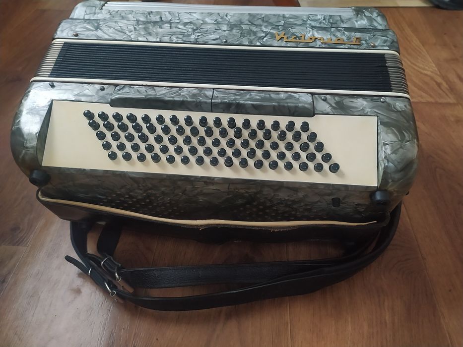 Akordeon Wiktoria II