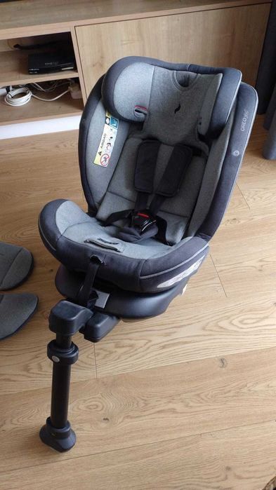 Bezwypadkowy fotelik obrotowy