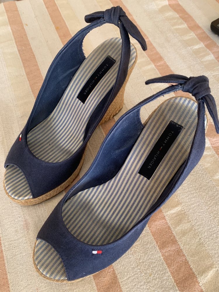 Sandalias Tommy 37