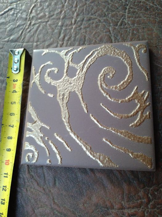 Плитка фріз, з позолотою,  10х10 см.