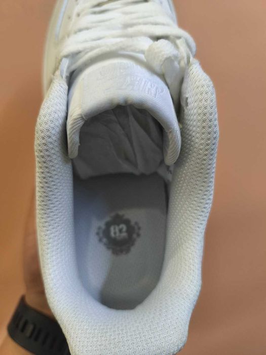 Trampki damskie, białe, rozmiar 38