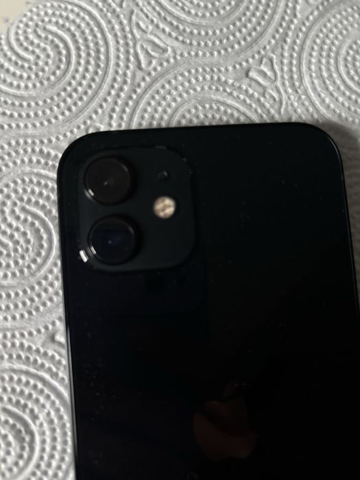 Iphone 12 stan bardzo dobry