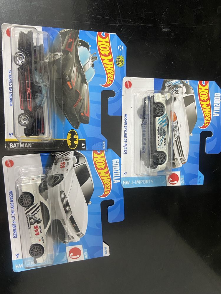 Hotwheels novos.