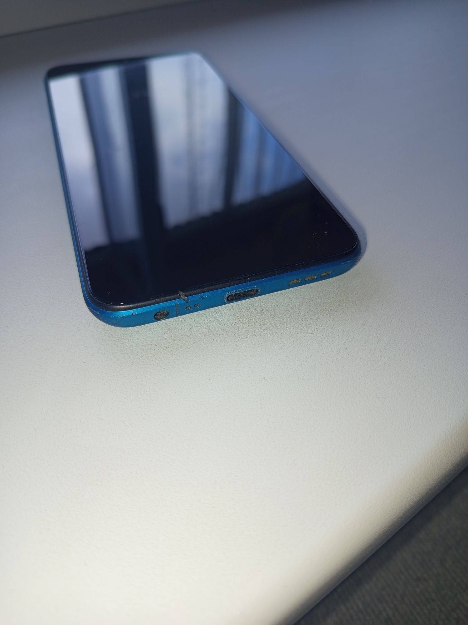 Продам телефон redmi 9