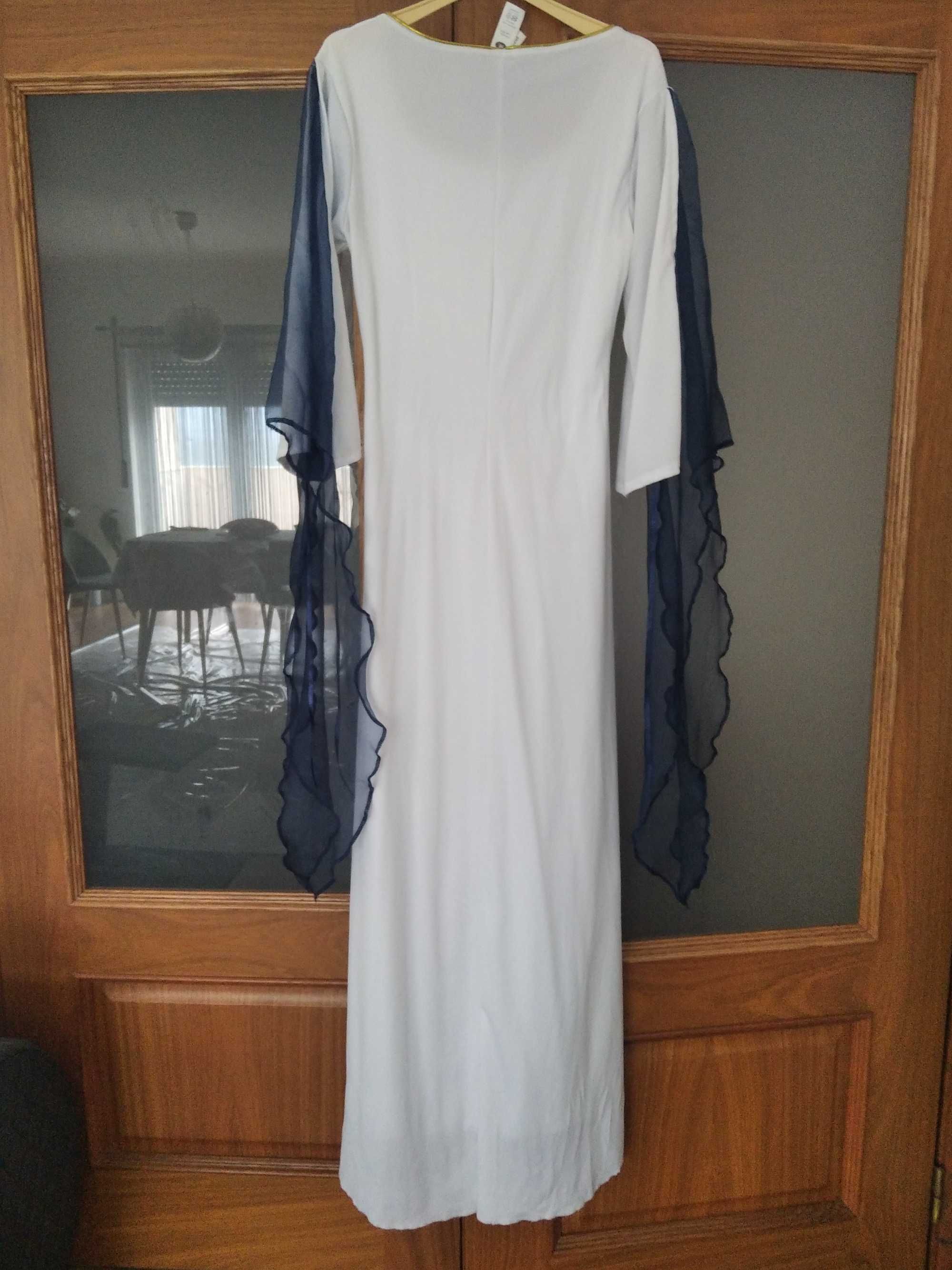 Lindo vestido comprido