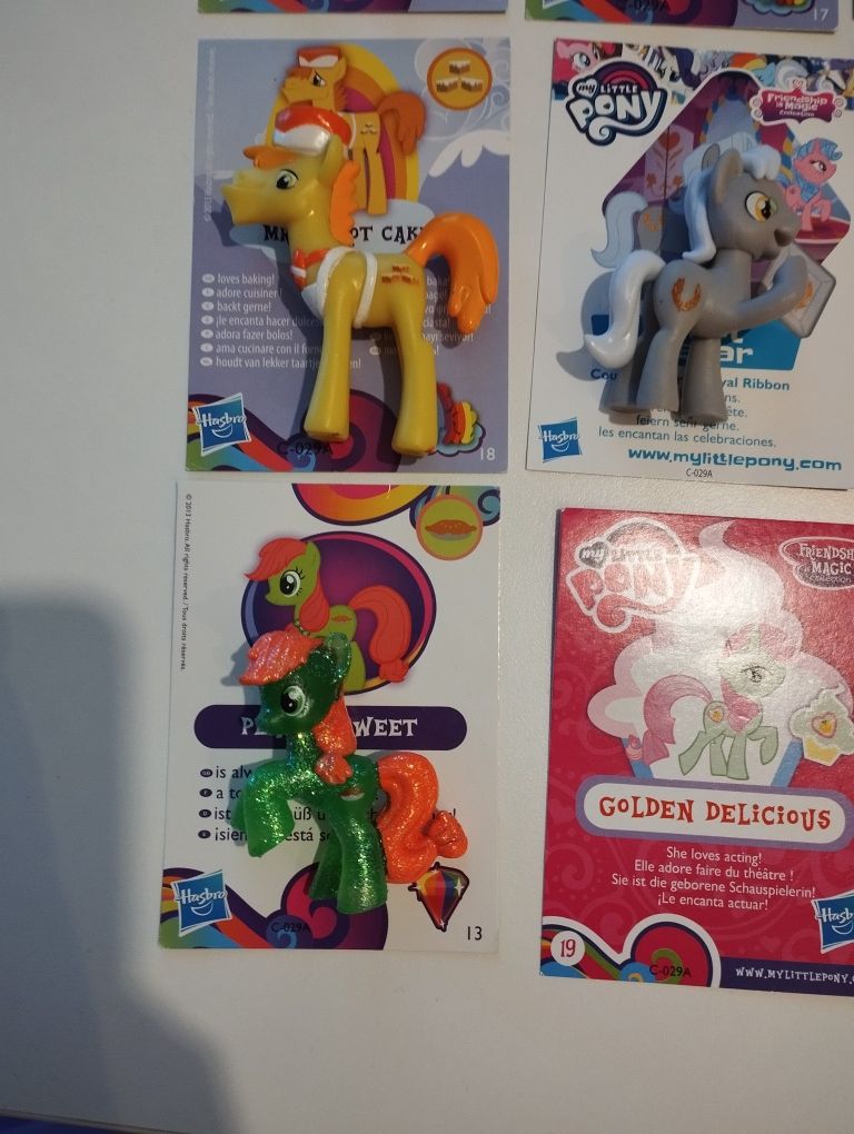 Kucyki pony figurki zestaw z kartami z saszetek