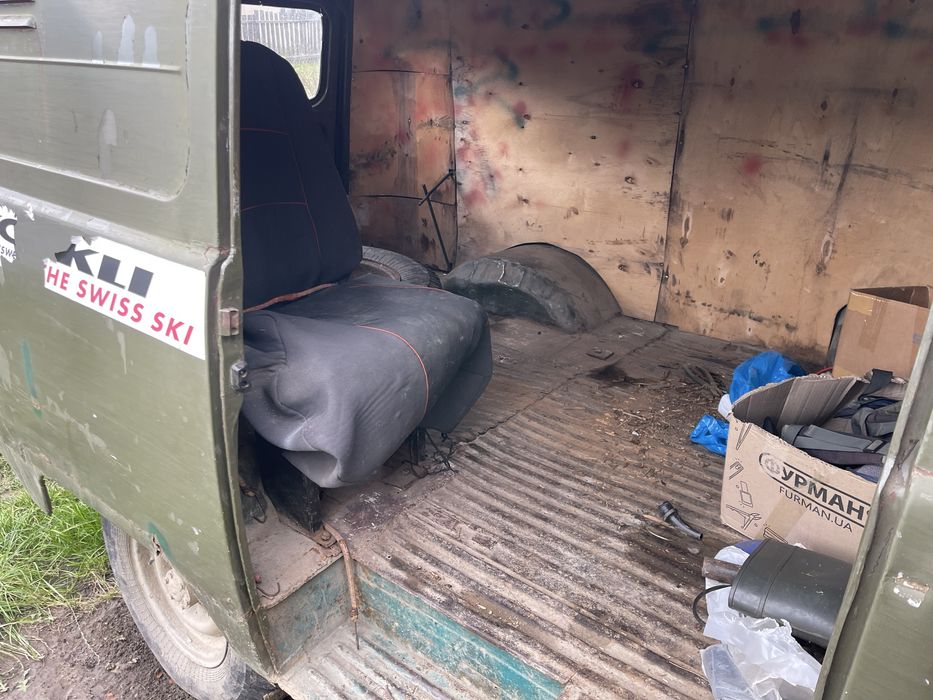 Уазик буханка під запчастини на ходу