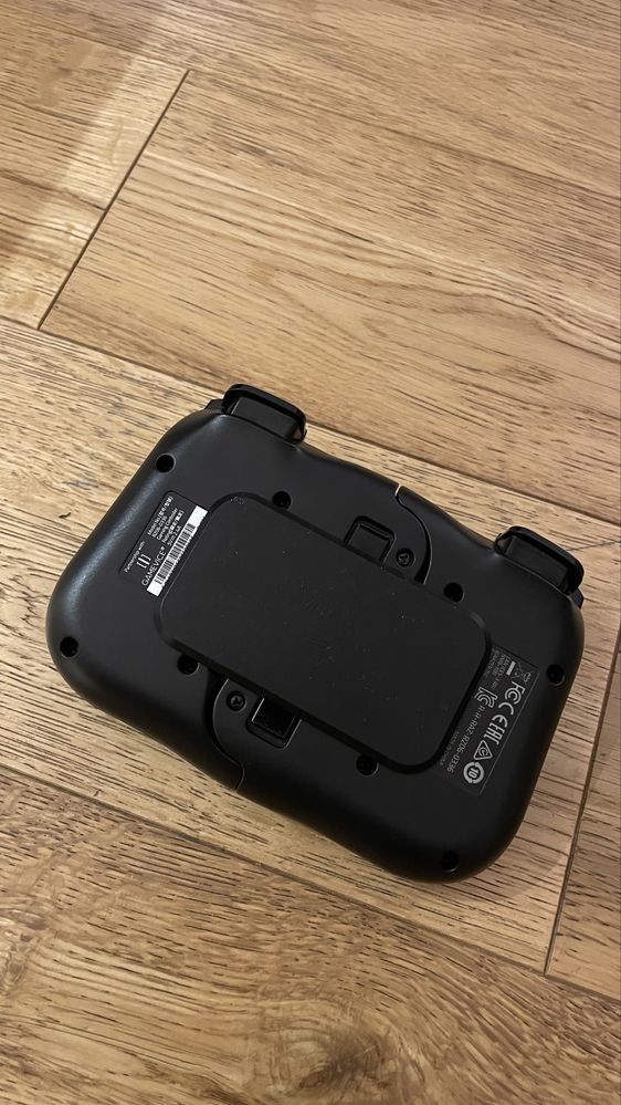 Kontroler Pad Razer Kishi - iPhone Lightning