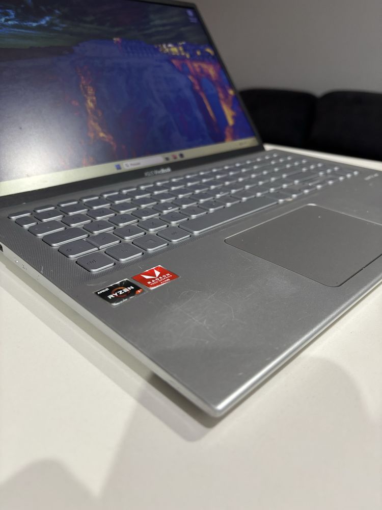Portatil ASUS usado