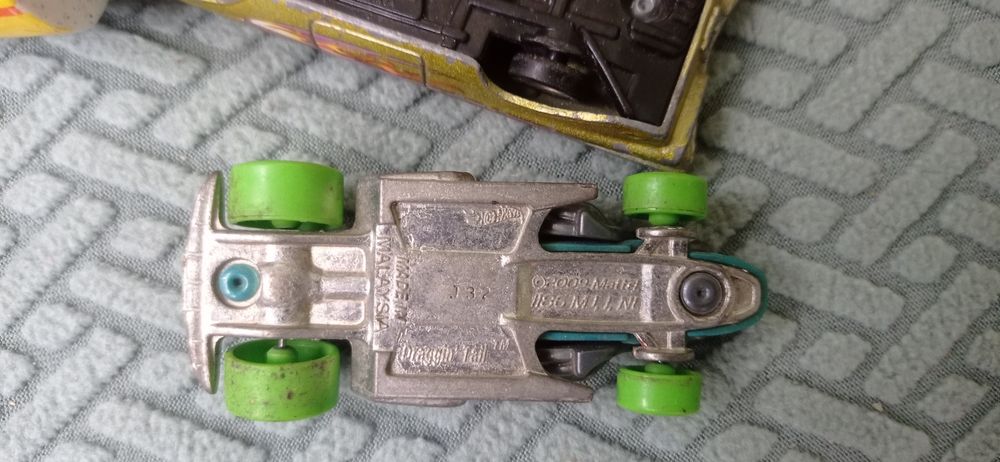 Машинка хот вилс тачки дом на колесах кран