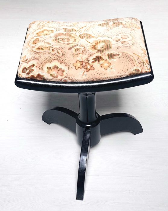 Piękny stołek do pianina! Sprawdź! Warto! Super stan! Tanio!