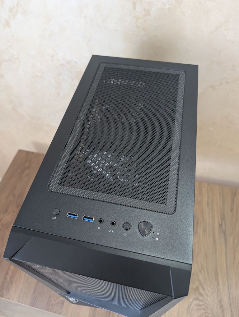 Компьютер з клавіатурою та мишкою AMD FX-8350, 16Gb ddr3, GTX 970 4G,