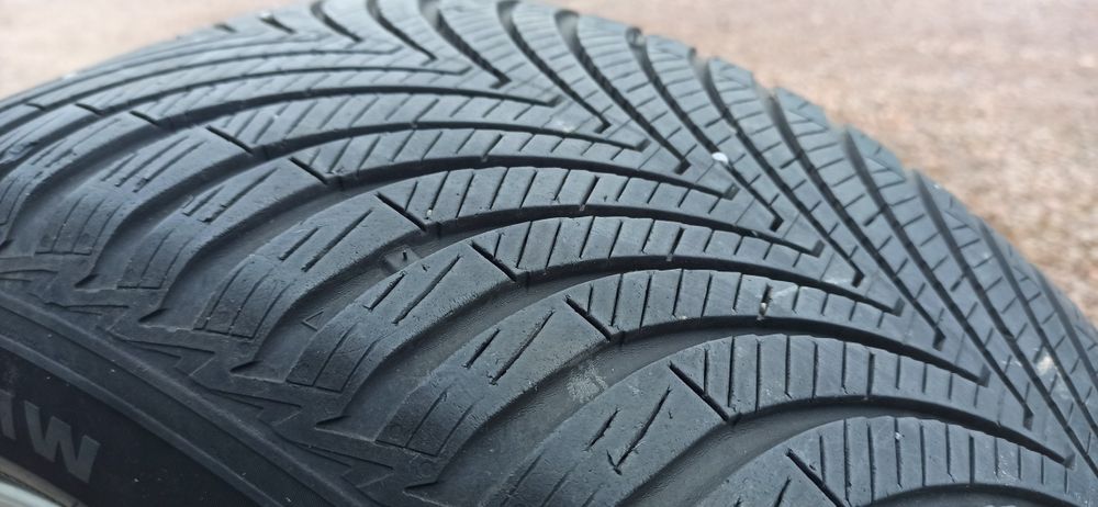 Koła 17" BMW (f10-f11) 5×120 z oponami wielosezon