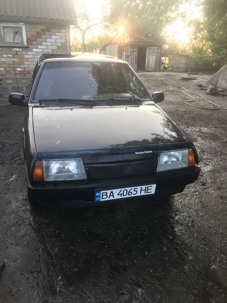 Продам 99 чорна на чорном  бен/газ євро 4 страховка