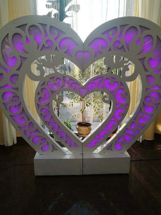 Фотозона, Весільна арка. Алкогольний фонтан. Декор. Оренда- Продаж