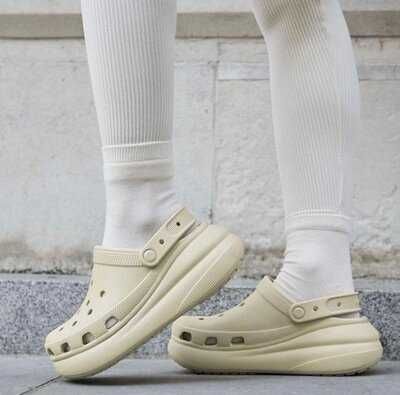 Кроксы Crocs Crush Platform Black молочные  черные белые лавандовые