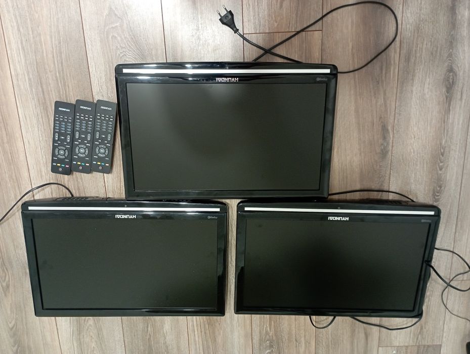 Телевізор HYUNDAI HLH22840 MP4