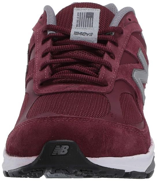 Оригінал чоловічі кросівки new balance  1540v3 euro 45 us 11 29cm