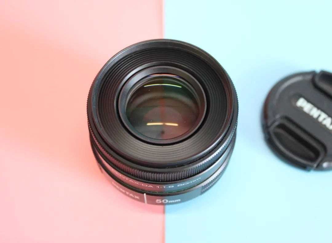 Об'єктив SMC Pentax-DA Zoom 50mm f/1.8