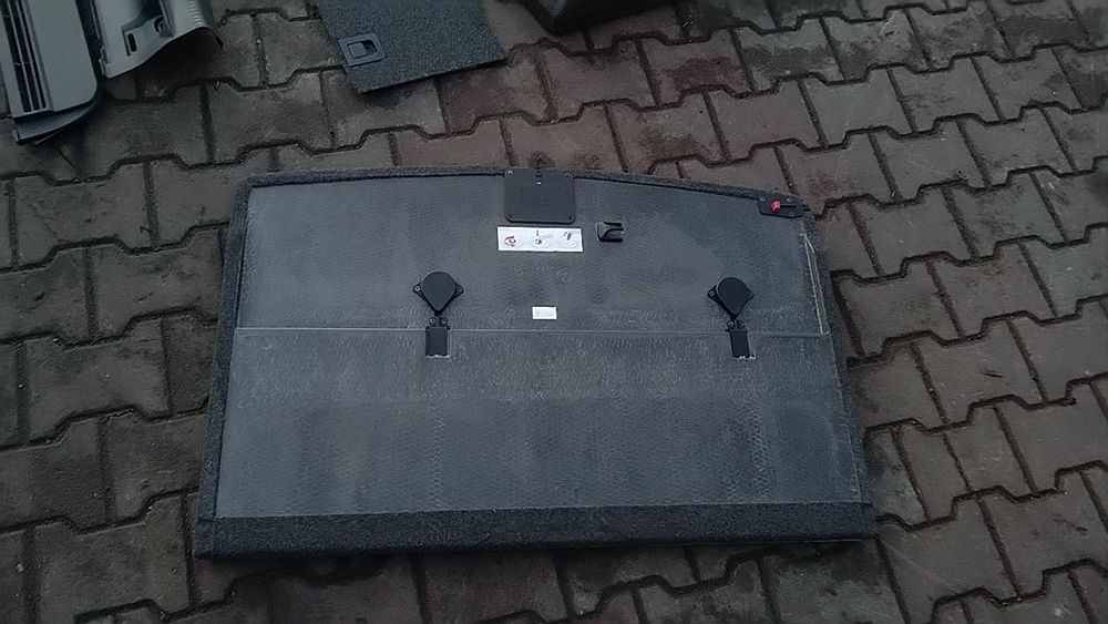 ) Golf V Plus półka bagażnika