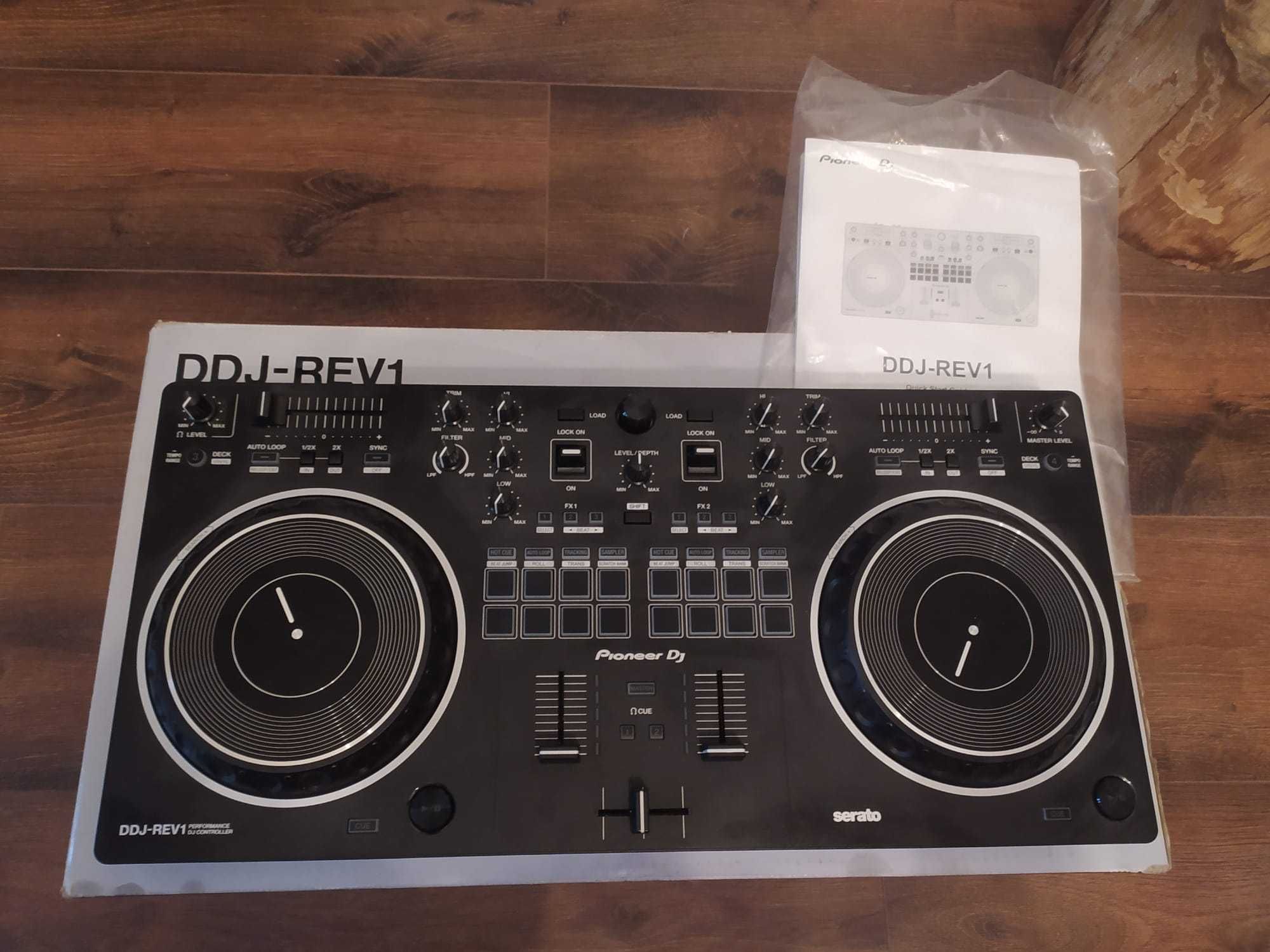 Kontroler DDJ Rev 1