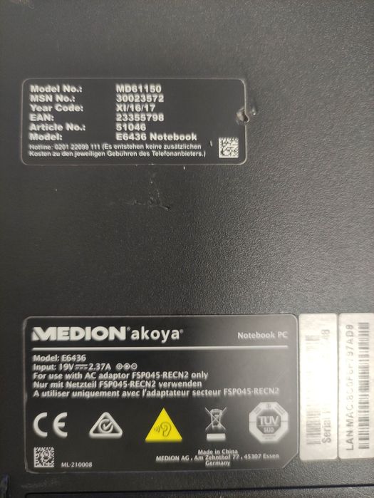 Laptop MEDION Akoya E6436 i3 7ge SSD m2 128gb +240gb 4gb Ram