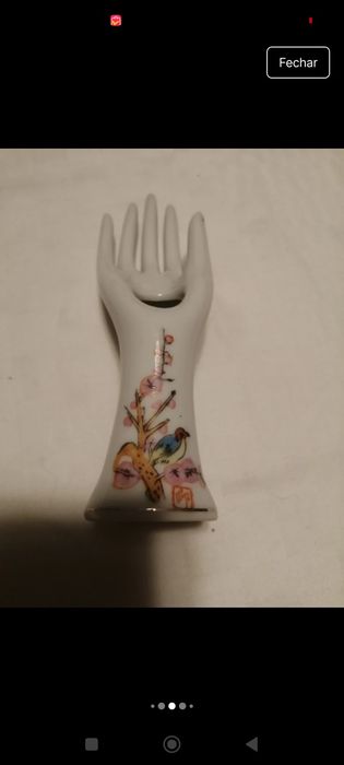 2 mãos em porcelana