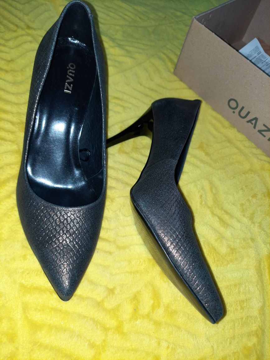 Buty szpilki Quazi 40-41