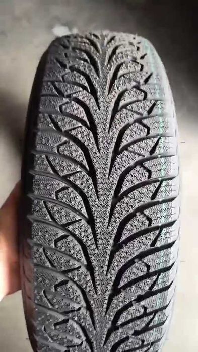 Шина 175/70R13 Зима. Новенькі шини ! Доставка за наш Рахунок.