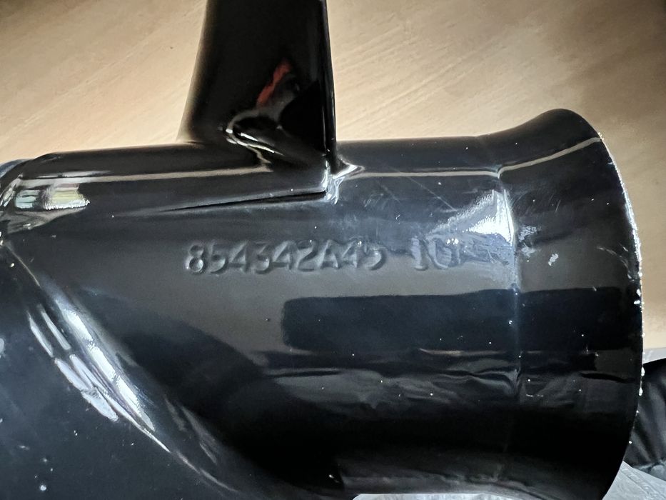 Śruba napędowa Mercury Black max 854342a45 10p