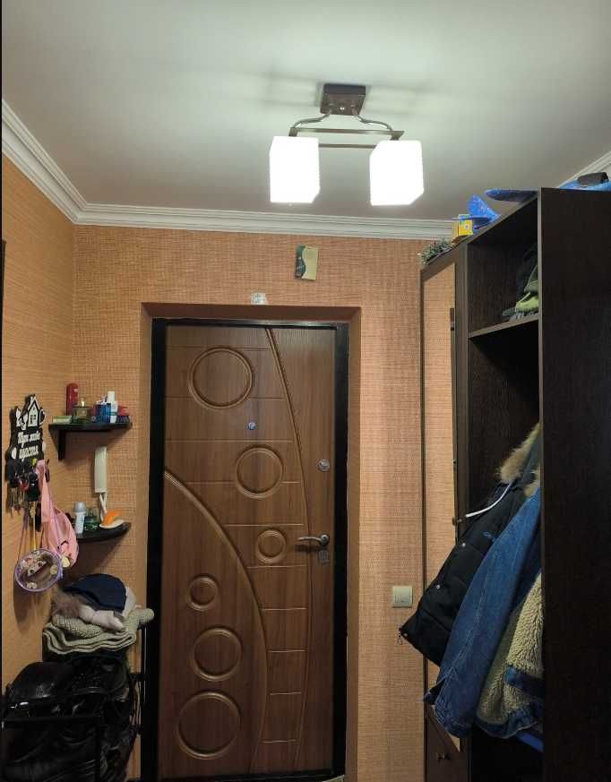 Продається 1 кімнатна квартира район Південно-Західний 37625