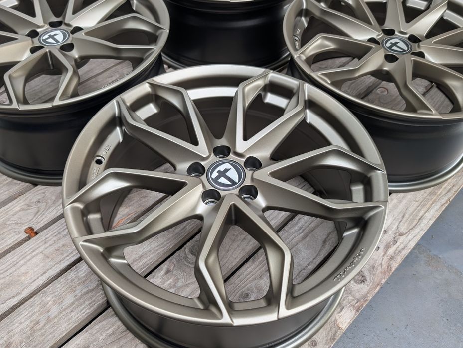 Oryginalne felgi Tomason 18" 5x100 8J ET40 VW Seat Audi Skoda
