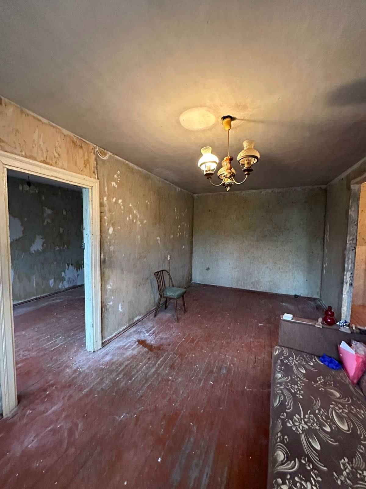Продаж 2 кімнатної квартири в Центрі або обмін на 1 кімнатну