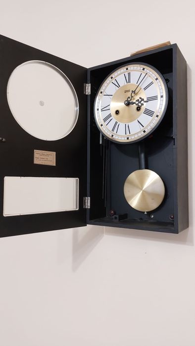 Zegar Metron 1982 rok, po renowacji z instrukcją