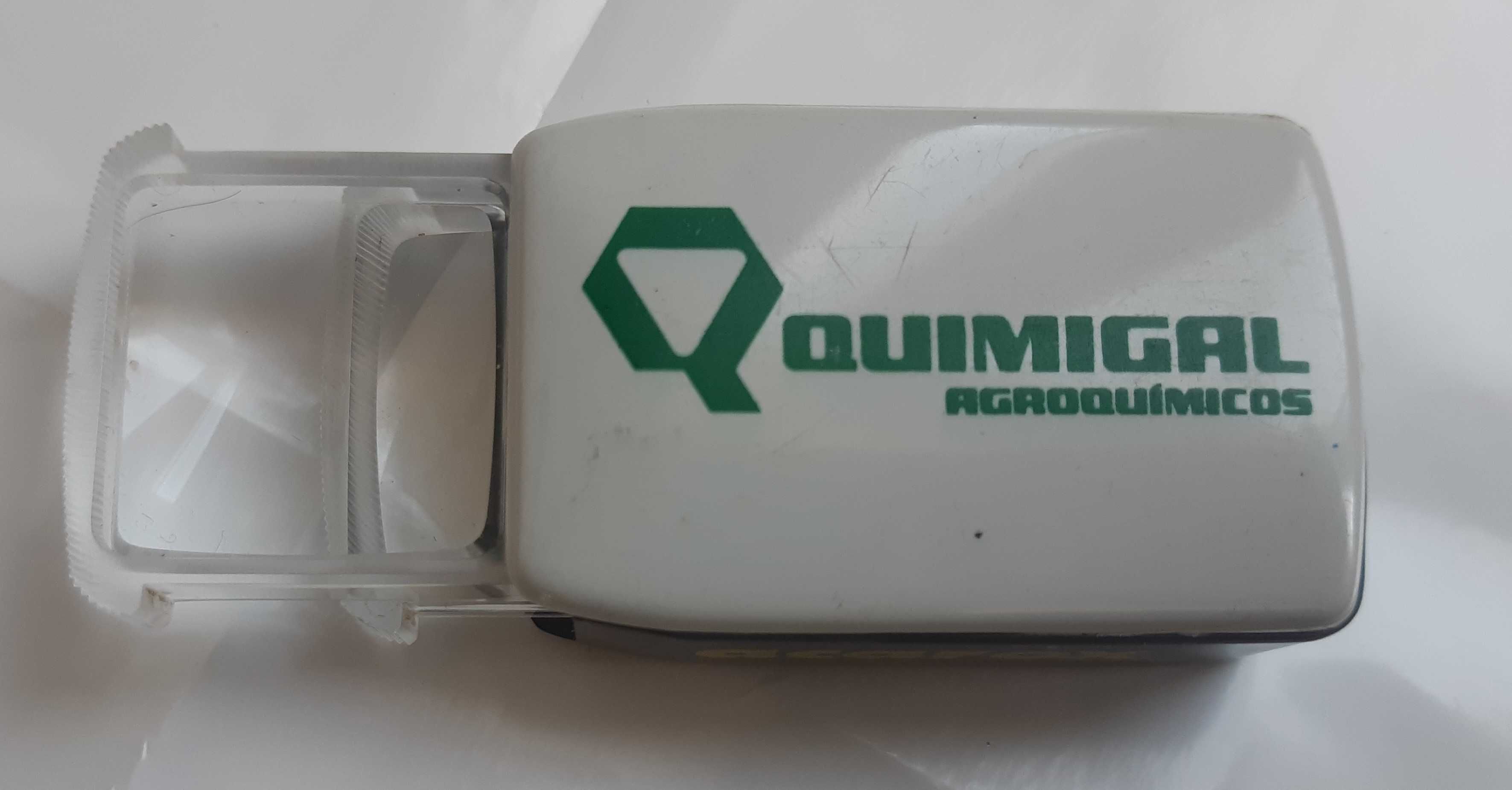 Pequena Lupa de Bolso