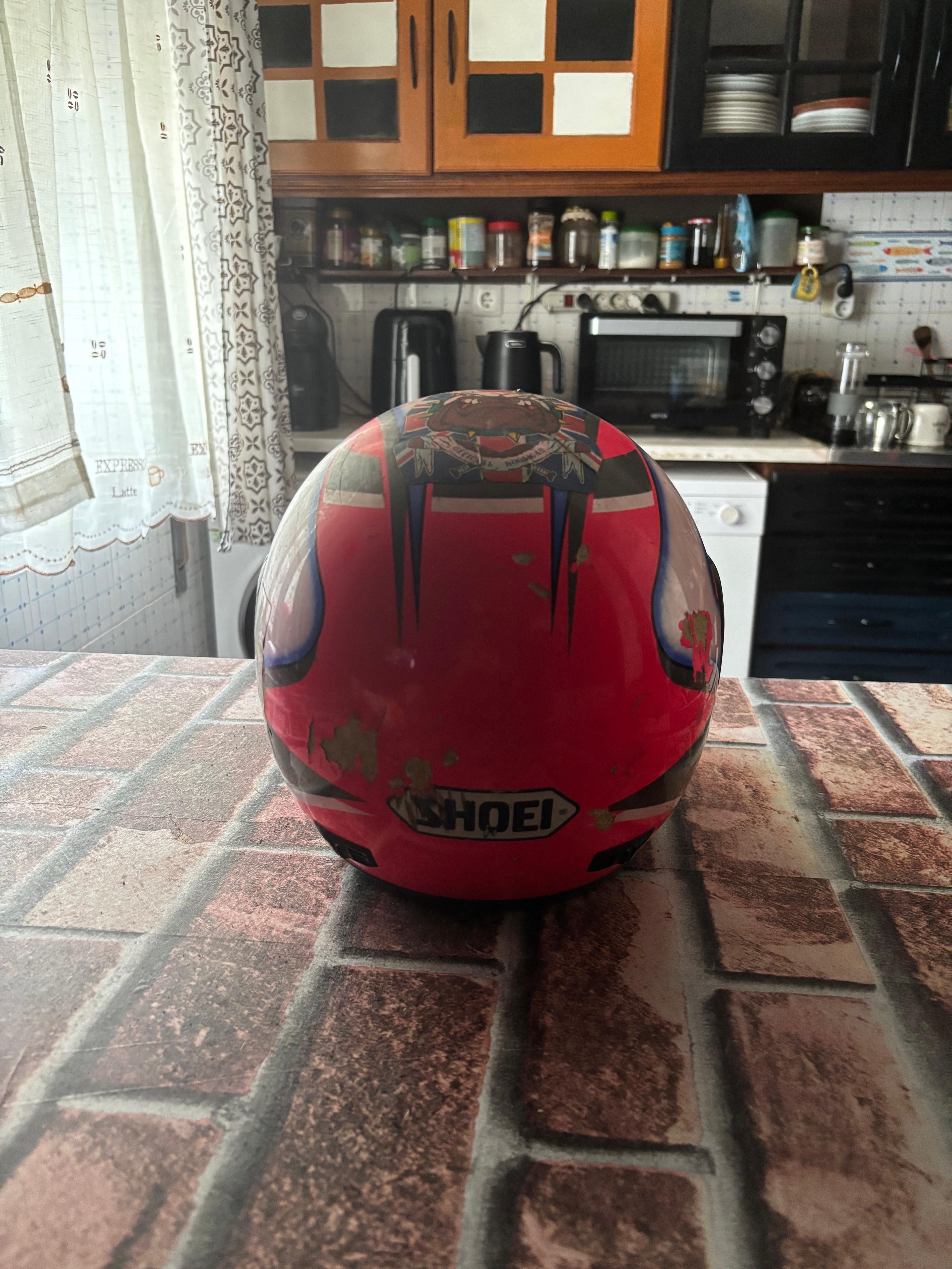 Capacete SHOEI usado