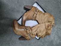 Botas Sra, tamanhos 35 e 36