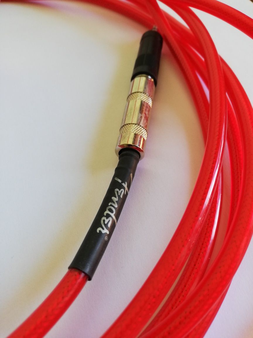 Guitarra Dean Playmate (inclui amplificador)