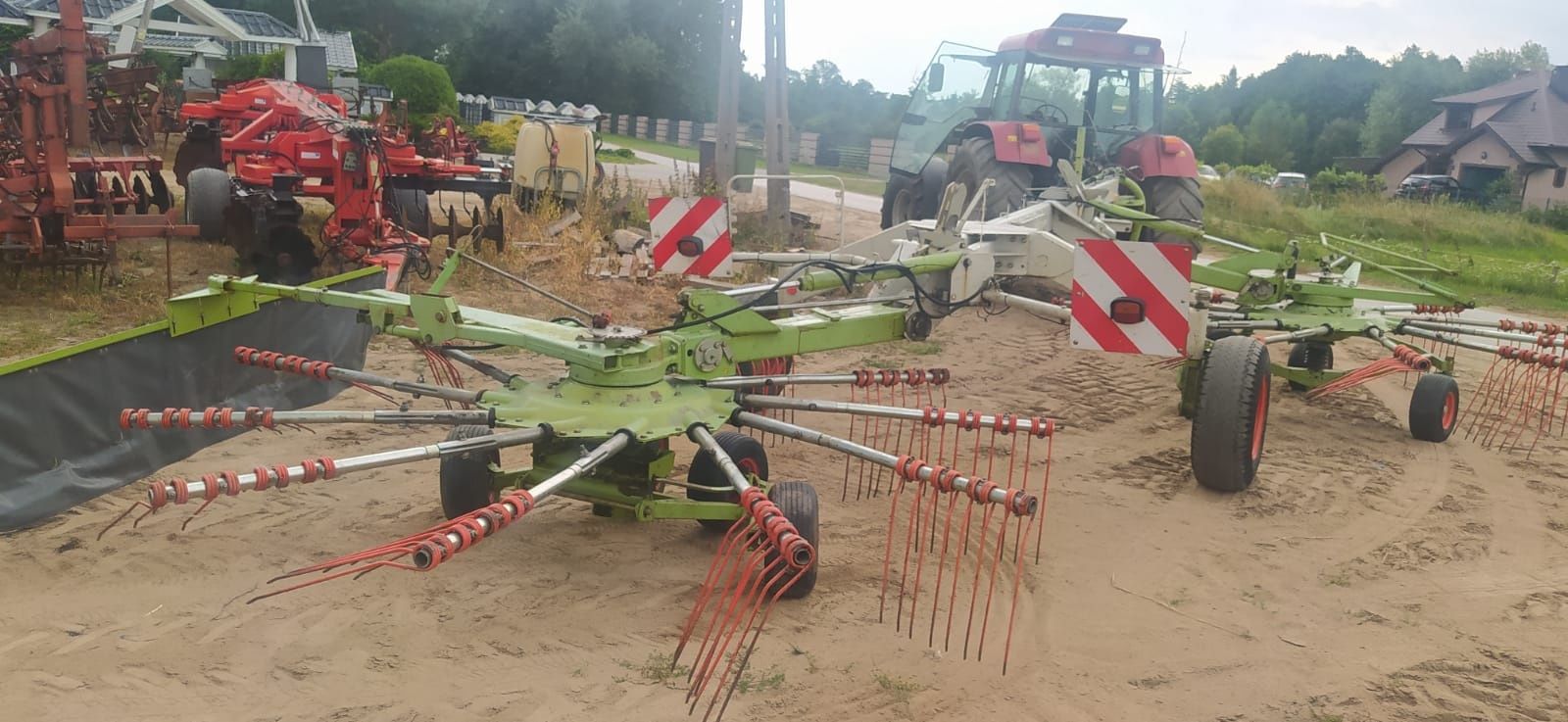 Zgrabiarka Claas liner 1550 twin profil