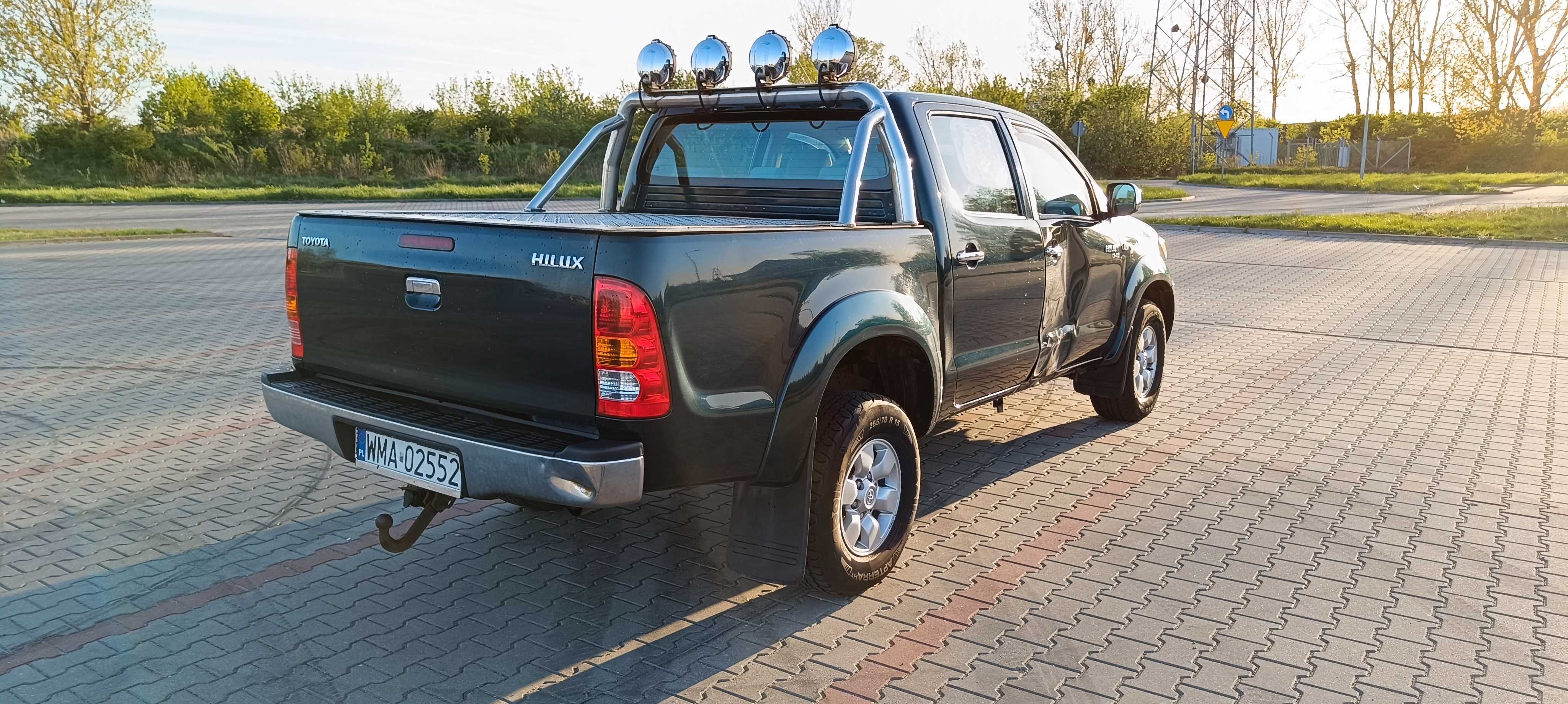 Toyota Hilux 2.5 D-4D pierwszy właściciel, salon Polska