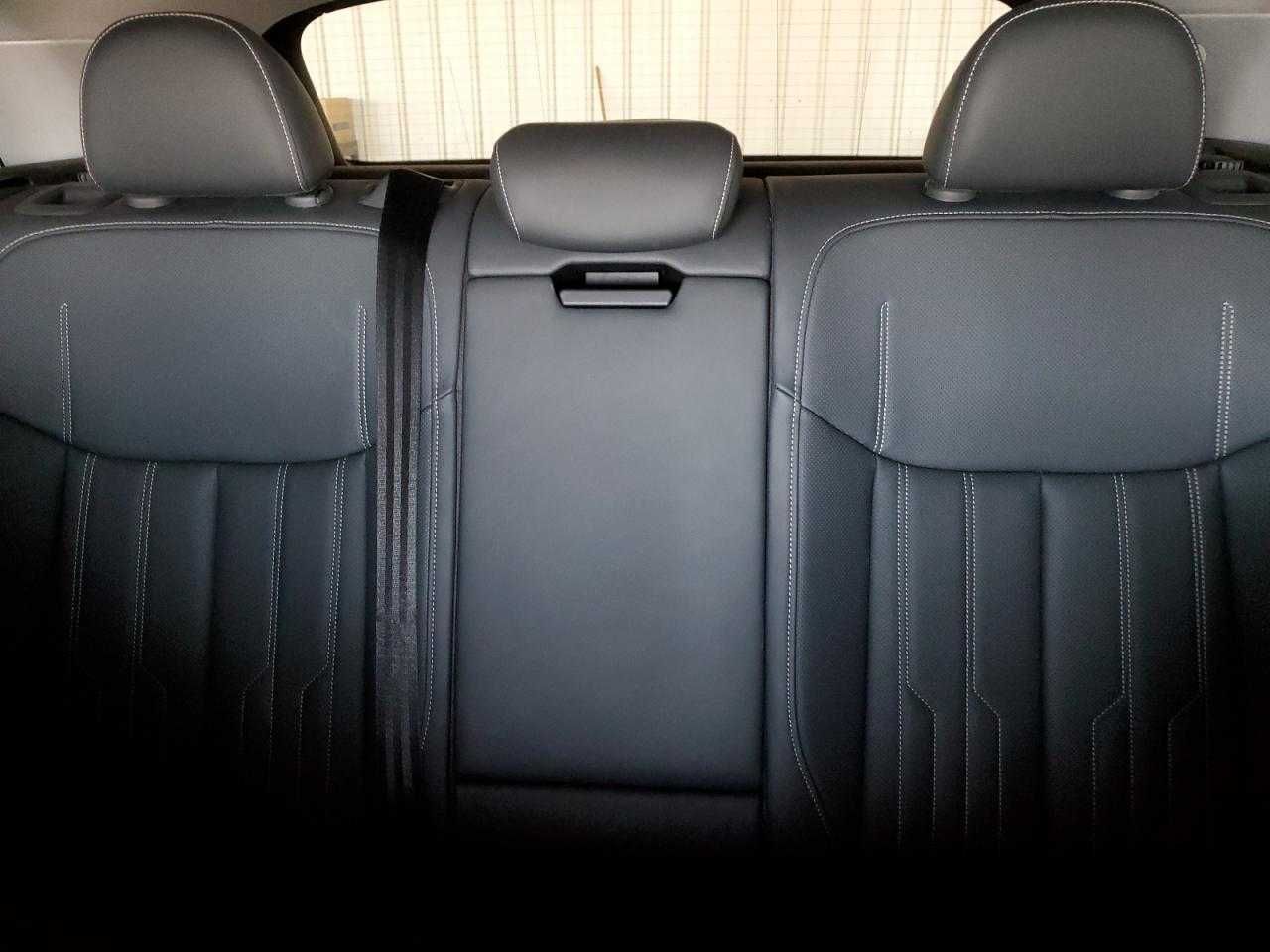 Audi E-Tron Prestige 2019)