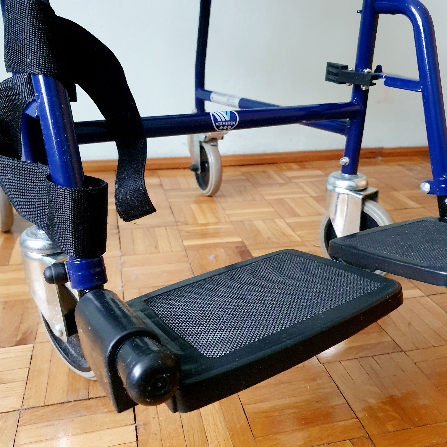 Vermeiren wózek inwalidzki  toaletowy transportowy