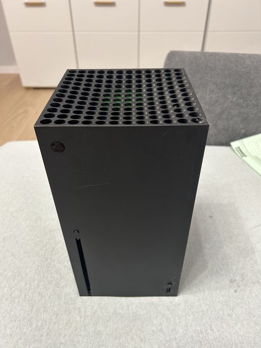 Xbox Series X- stan bardzo dobry