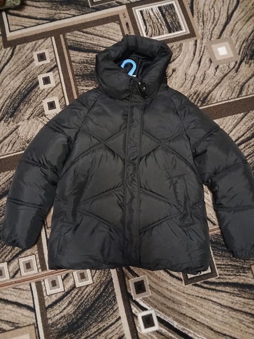 Продам  курточку