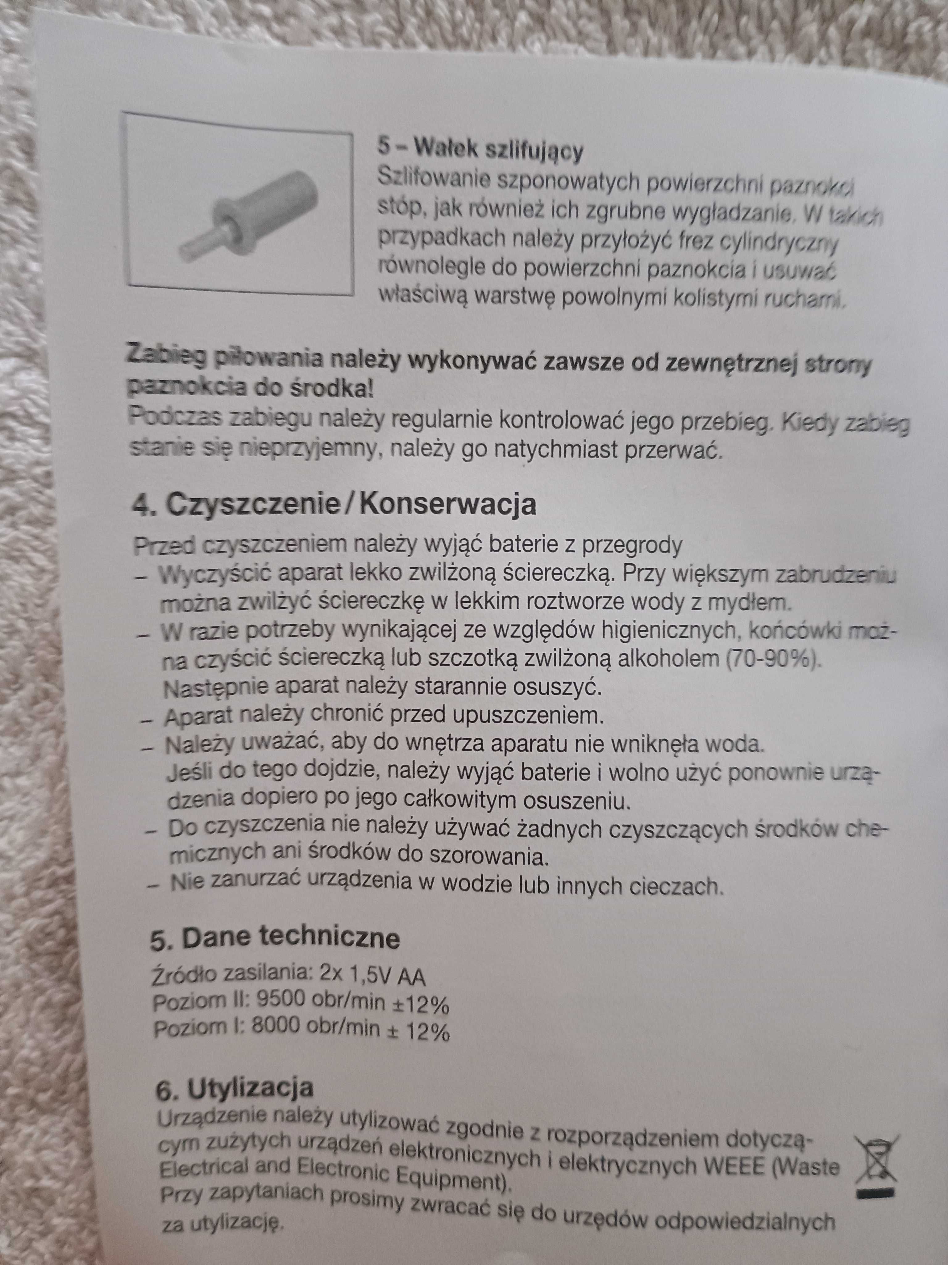 Zestaw podróżny do manicure i pedicure SMA16
