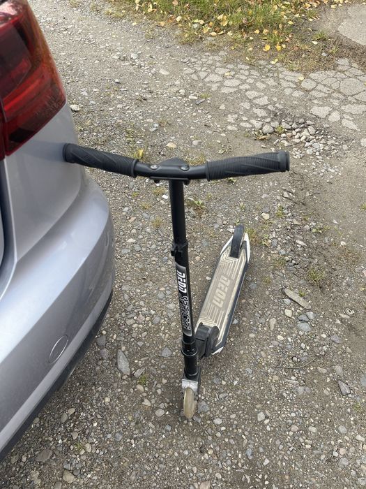 Самокат дитячий Neon Spectre з LED підсвіткою колес