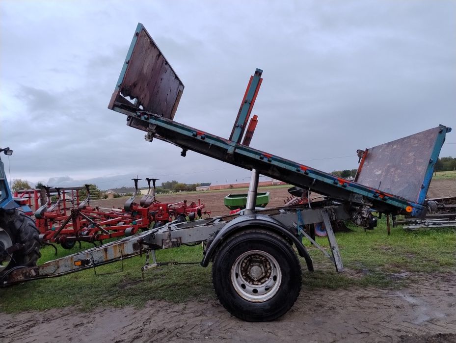 Przyczepa wywrotka wysokiego składowania